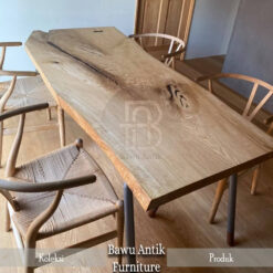 Set Meja Makan Kayu Jati Solid Waterbase Color Great Wood BA-106