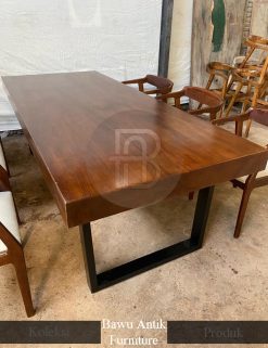 Meja Makan Kayu Jati Solid Minimalis Desain Best Sale Mebel Jepara BA-259.1
