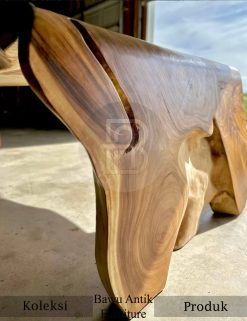 Meja Rapat Kayu Solid New Waterfall Elegant Design BA-278.1