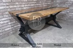 Meja Kayu Solid Trembesi Expocy Table Elegant Industrial Style BA-349.1