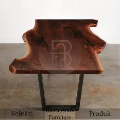 Meja Solid Kayu Trembesi Live Edge Natural Walnut Color BA-424.1