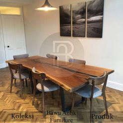 Meja Makan Kayu Solid Minimalis Kaki Stainless Desain Anggun BA-471.1