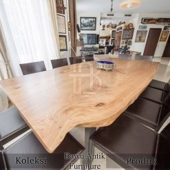 Harga Meja Makan Kayu Trembesi Solid Ukuran Jumbo Desain Cantik BA-682.1