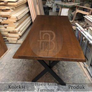 Meja Jati Solid Natural Elegant Color Industrial Design BA 636