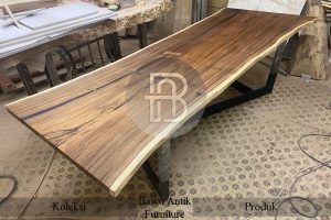 Meja Kayu Solid Trembesi Industrialis Style Jepara BA 648
