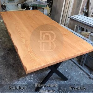 Meja Makan Jati Solid Industrialis Style Waterbase Color BA 635