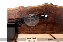 Tempat Tidur Minimalis Kayu Solid Trembesi Serat Kayu Alami BA-691.1