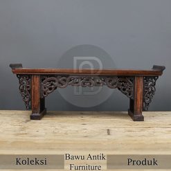 Meja Altar Dewa Model Lukisan Ukiran Klasik Furniture Jepara BA-712.1
