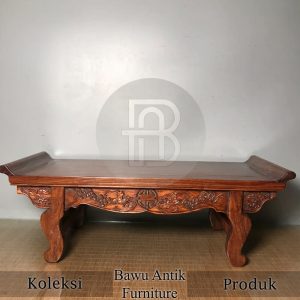 Meja Altar Persembahan Kayu Jati Ukiran Dinasti Klasik BA 711
