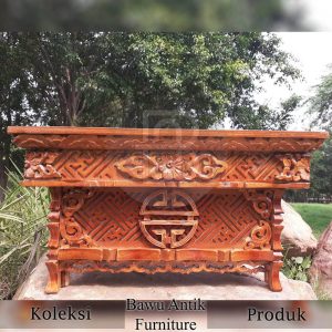 Meja Sembahyang Cina Ukiran Klasik Natural Walnut BA 715